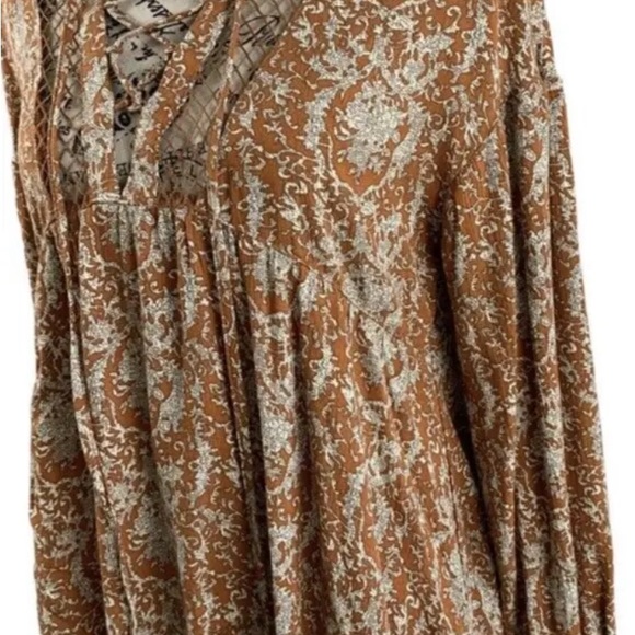 NWT: Gilded Intent Boho Hi-Lo Top V-Neck Long Sleeves women's size XS - Picture 10 of 11